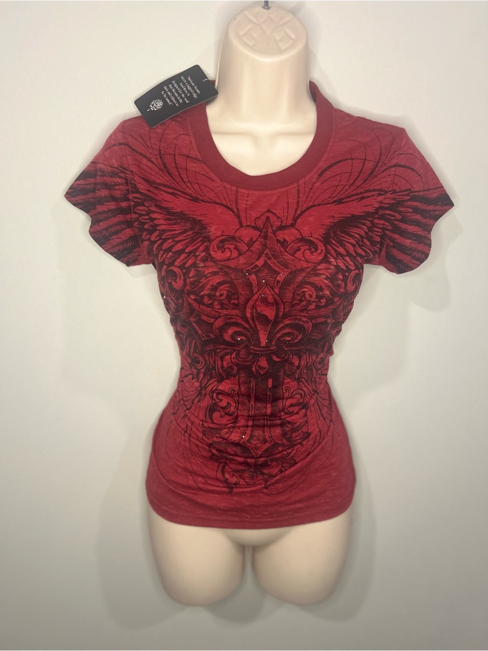 Women’s Red Graphic Short Sleeve Tee with Winged Ornamental Print